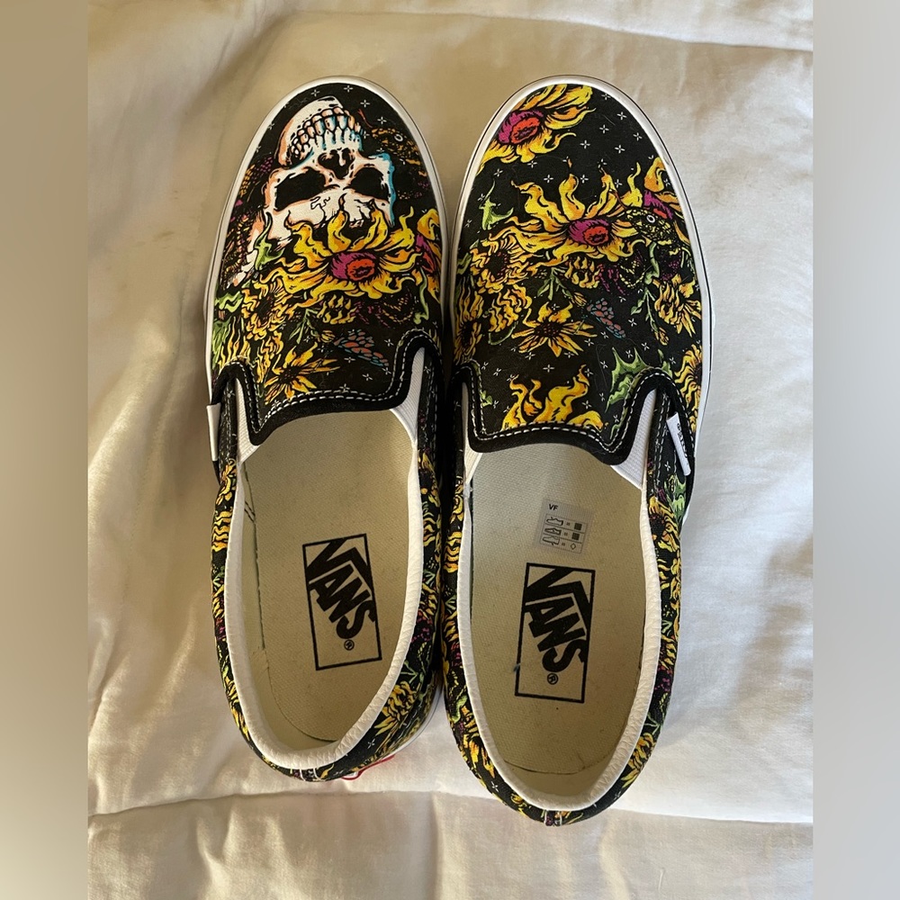 Vans (Women size 8.5) Never Worn!